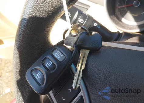 2011 Hyundai Elantra Gls (Ulsan Plant) from USA, damaged, VIN KMHDH4AE2BU093252